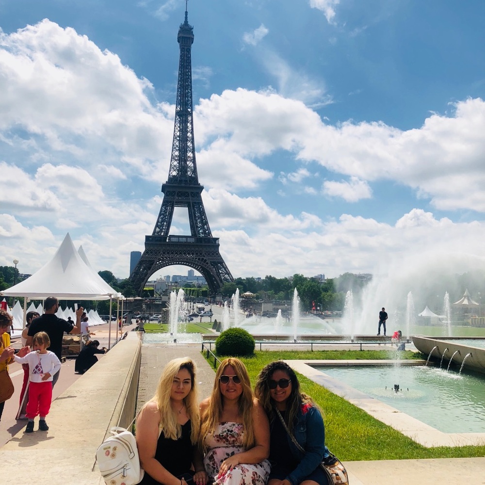 Meet your Posher, Yessi